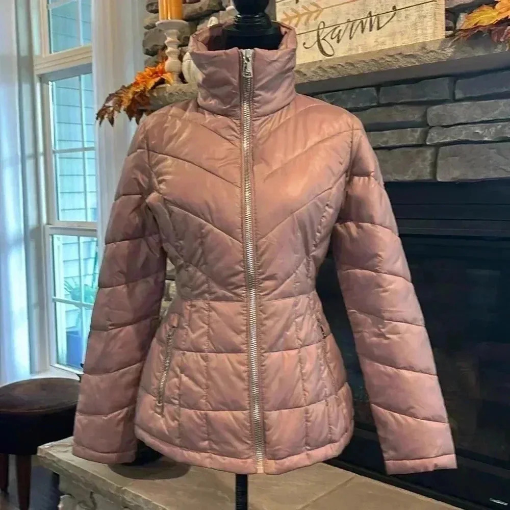 Kenneth Cole NY Puffer jacket/coat,silver zip pockets,lightweight packable,warm,